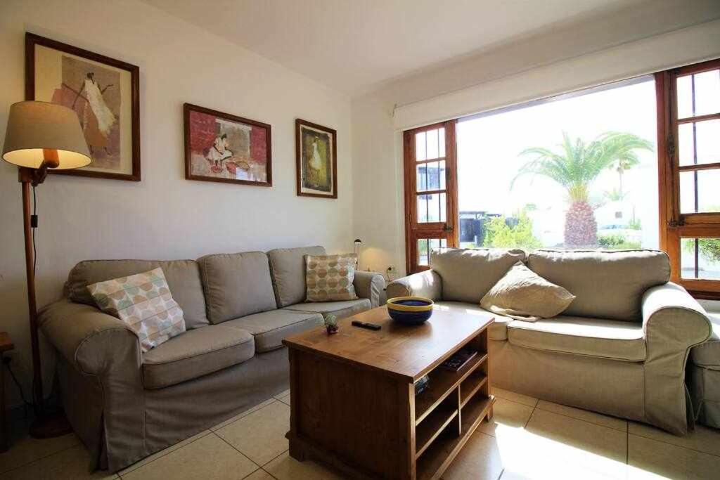 Casa Barbara En Playa Bastian Leilighet Costa Teguise Eksteriør bilde
